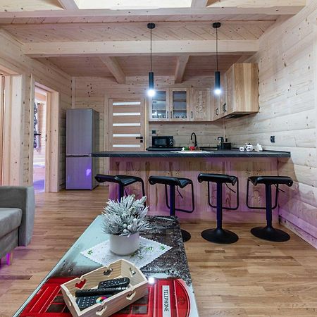Villa Balos Ґронкув Екстер'єр фото