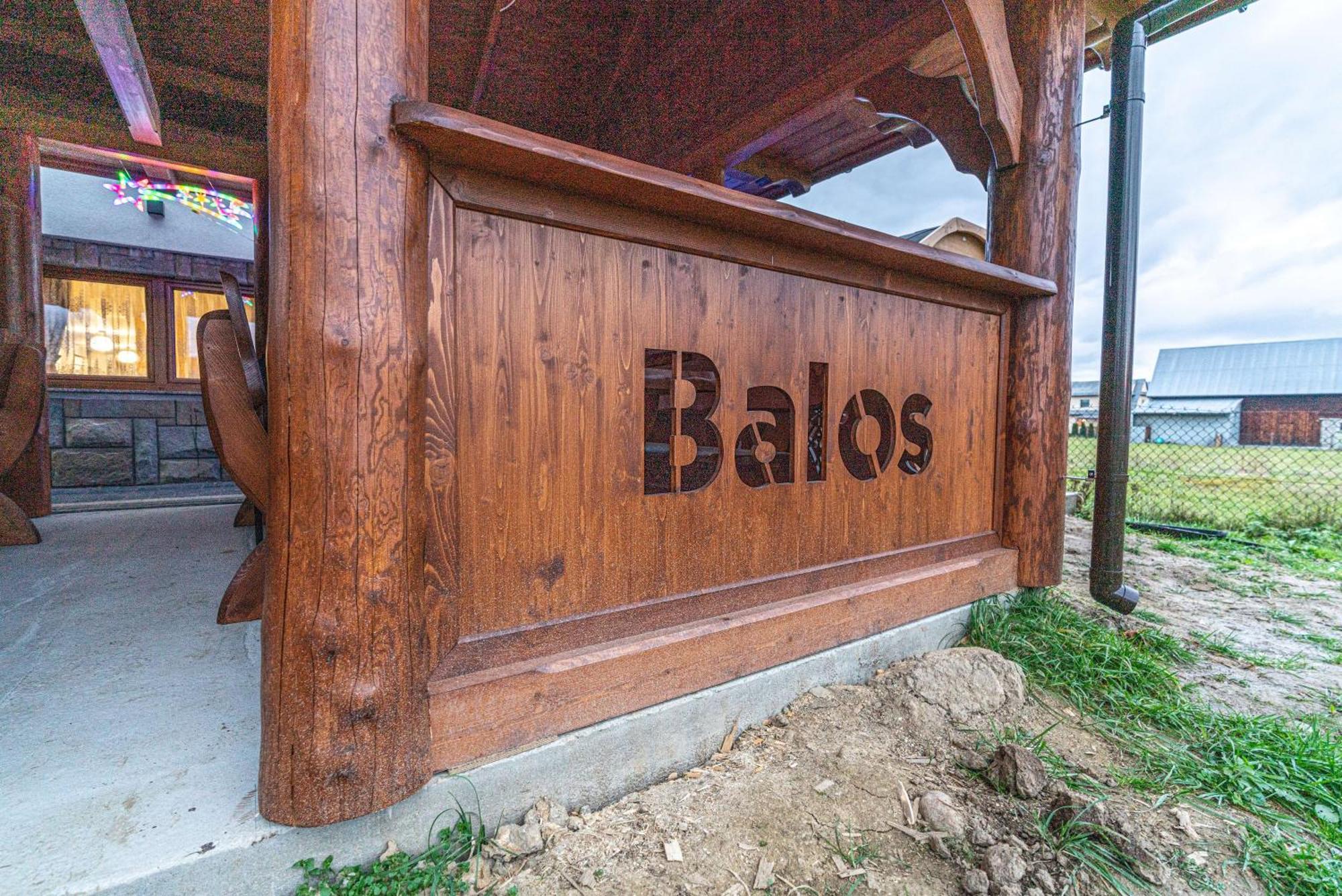 Villa Balos Ґронкув Екстер'єр фото